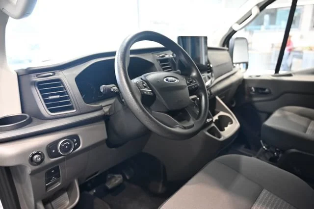 2024 Ford Transit Passenger Van XLT - Photo 23