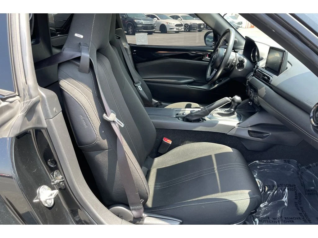 Used 2020 Jet Black Mica Mazda Club image 17
