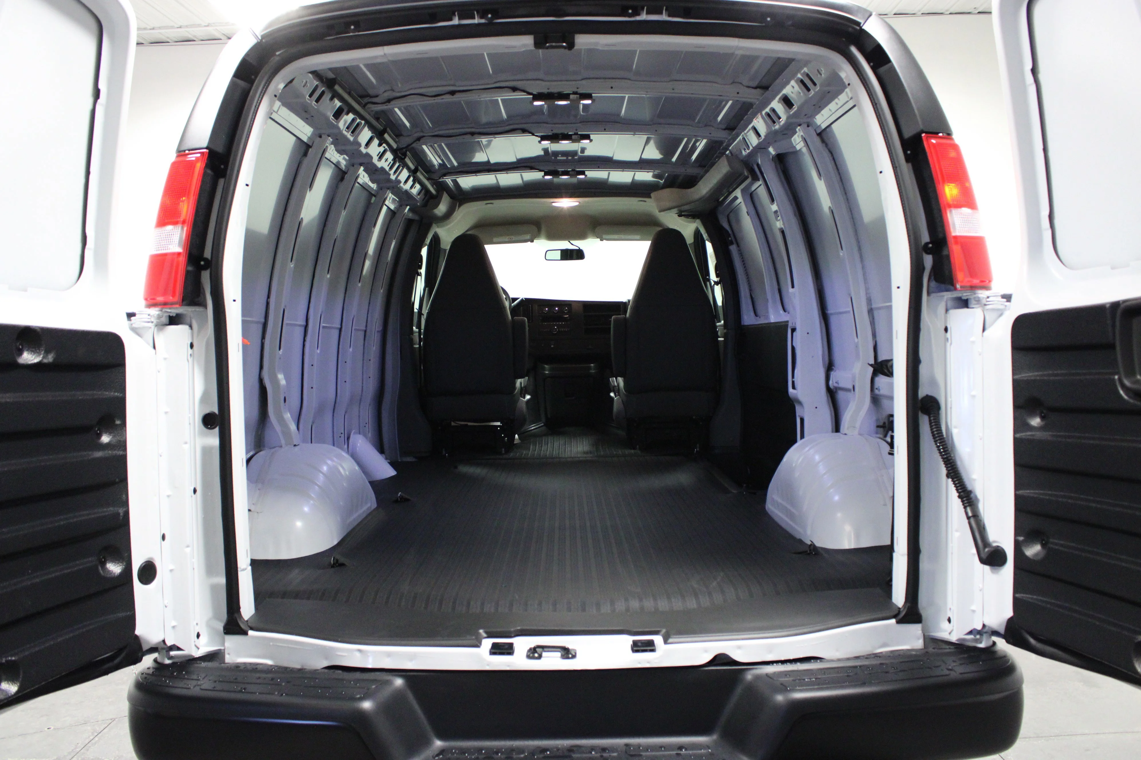 New 2026 Summit White GMC Work Van image 13