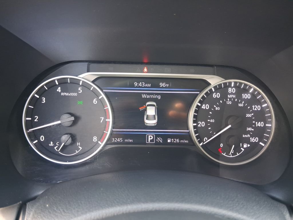 Certified Used 2025 White Nissan SR image 21