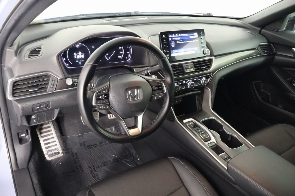 Used 2022 Lunar Silver Metallic Honda Sport 2.0T image 7