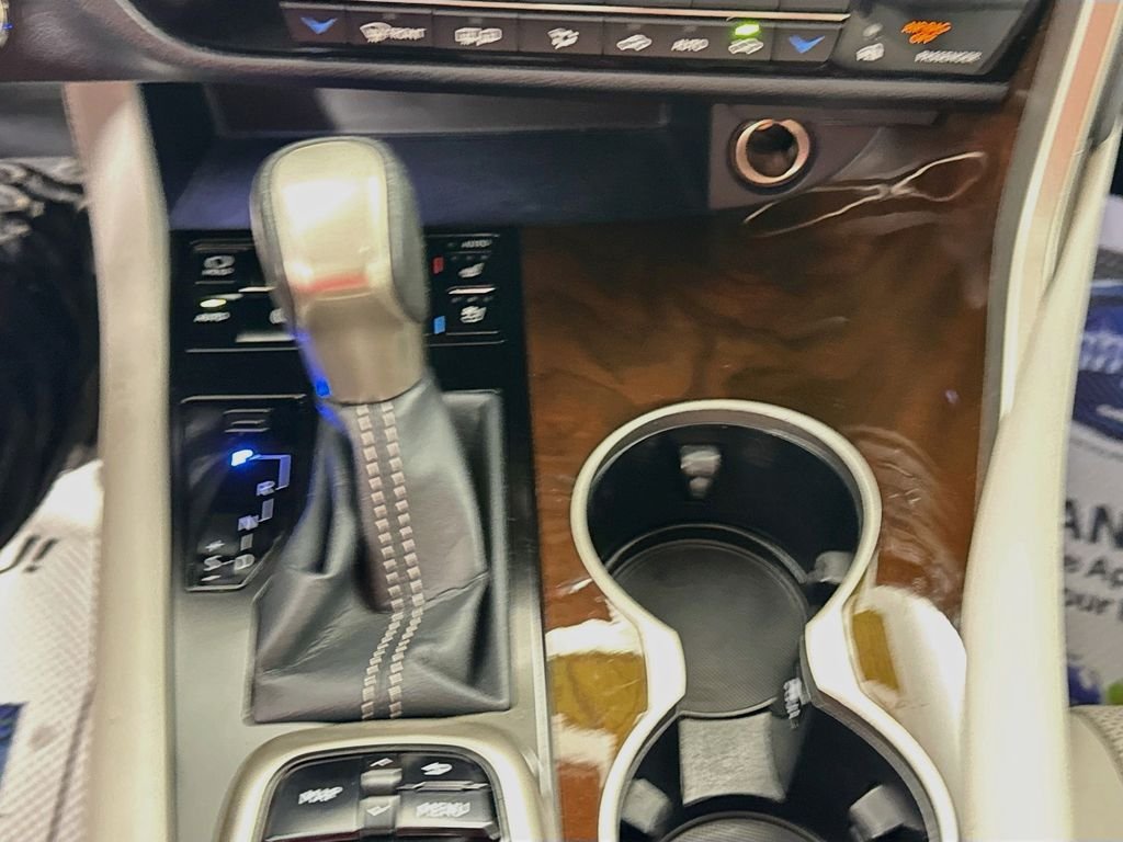Used 2017 Silver Lining Metallic Lexus Base image 16