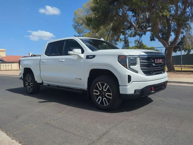 2024 GMC Sierra AT4 4WD Crew Cab Short Box's photo