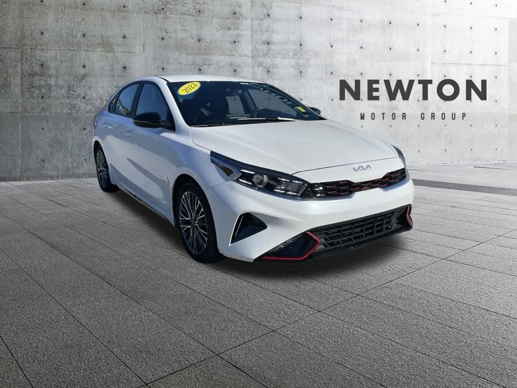 2023 Kia Forte GT-Line AT's photo