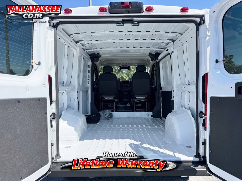 New 2026 Bright White Clear-Coat Exterior Paint RAM Low Roof image 9