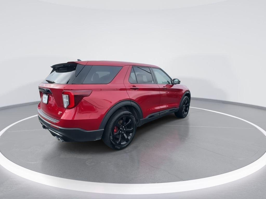 2022 Ford Explorer ST - Photo 8