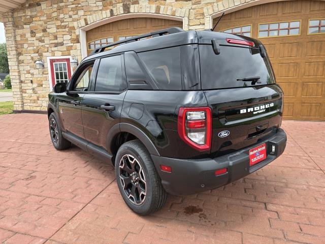 New 2026 Shadow Black FORD OUTER BANKS image 5