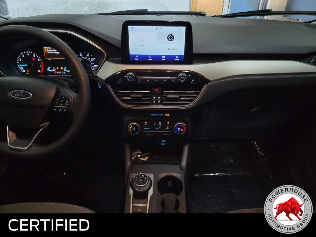Used 2022 Gray Ford SE image 17