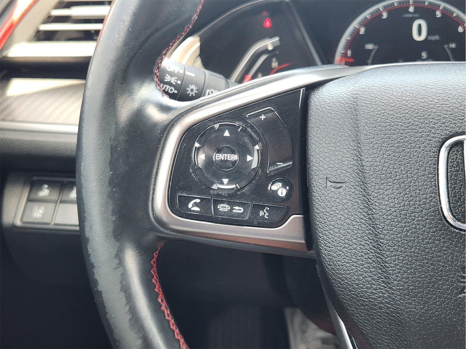 Certified Used 2020 Platinum White Pearl Honda SI image 26