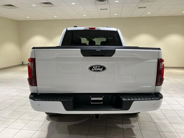 New 2026 White Ford XLT image 4