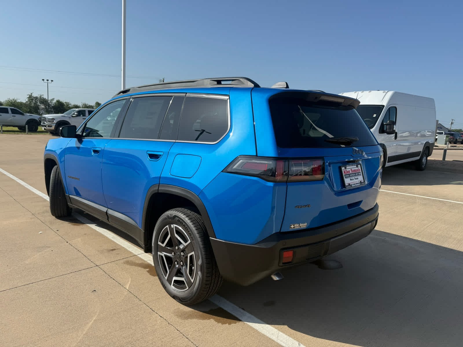 New 2026 Hydro Blue Pearlcoat Jeep Laredo image 8