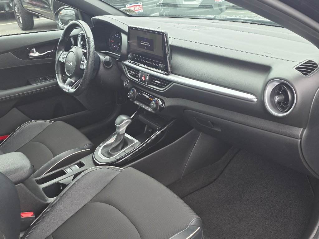 2023 Kia Forte GT-Line - Photo 21