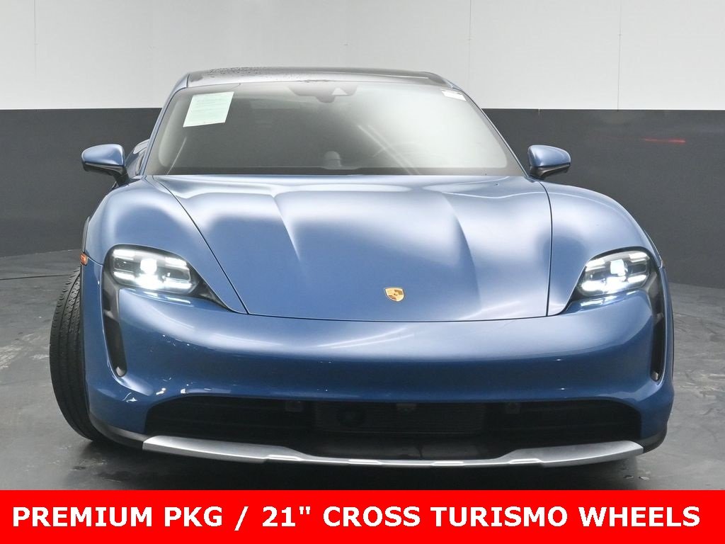 2024 PORSCHE TAYCAN - Image 1