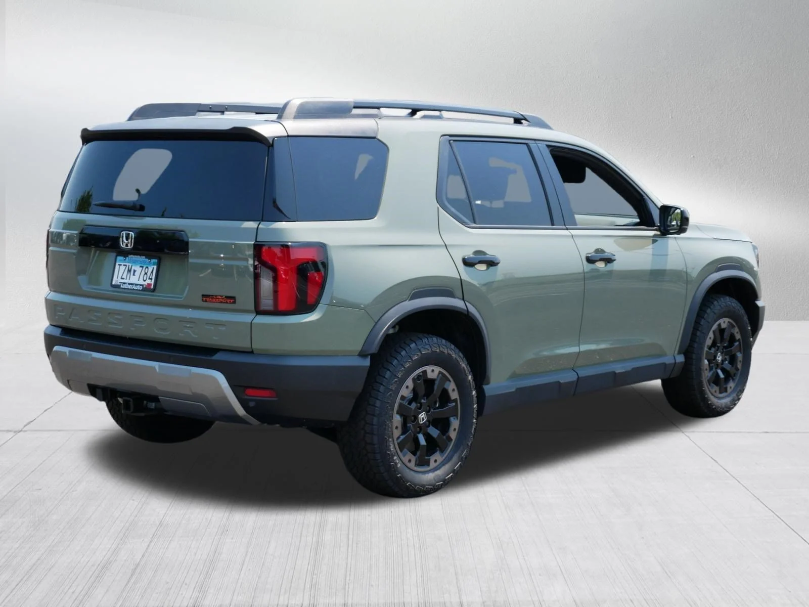 Certified Used 2026 Ash Green Metallic Honda TrailSport Elite image 7