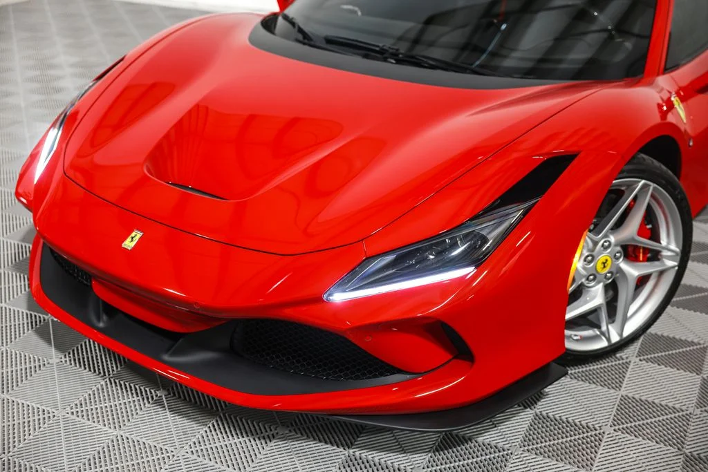 Used 2020 Red Ferrari Base image 13