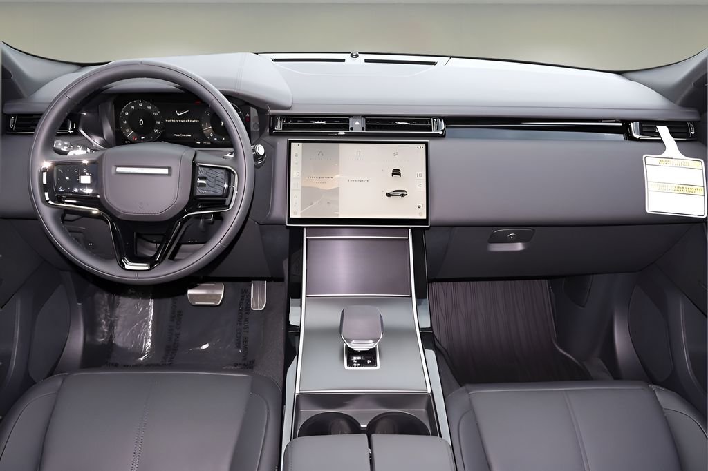 New 2026 Fuji White Land Rover Dynamic SE image 13