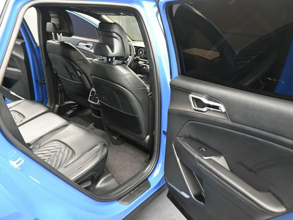 Used 2026 Blue Kia X-Line image 44