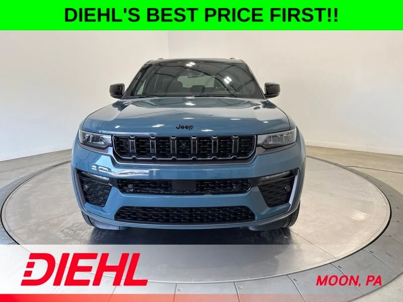 New 2026 Steel Blue Exterior Paint Jeep Limited Reserve image 2