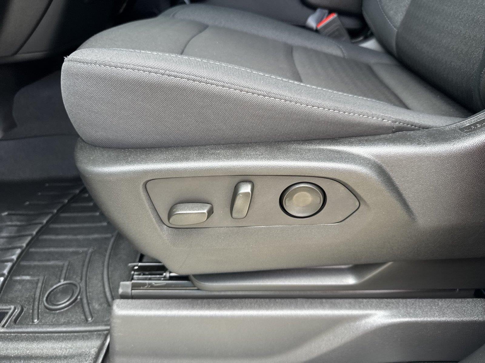 Used 2025 Slate Gray Metallic Chevrolet Custom image 12