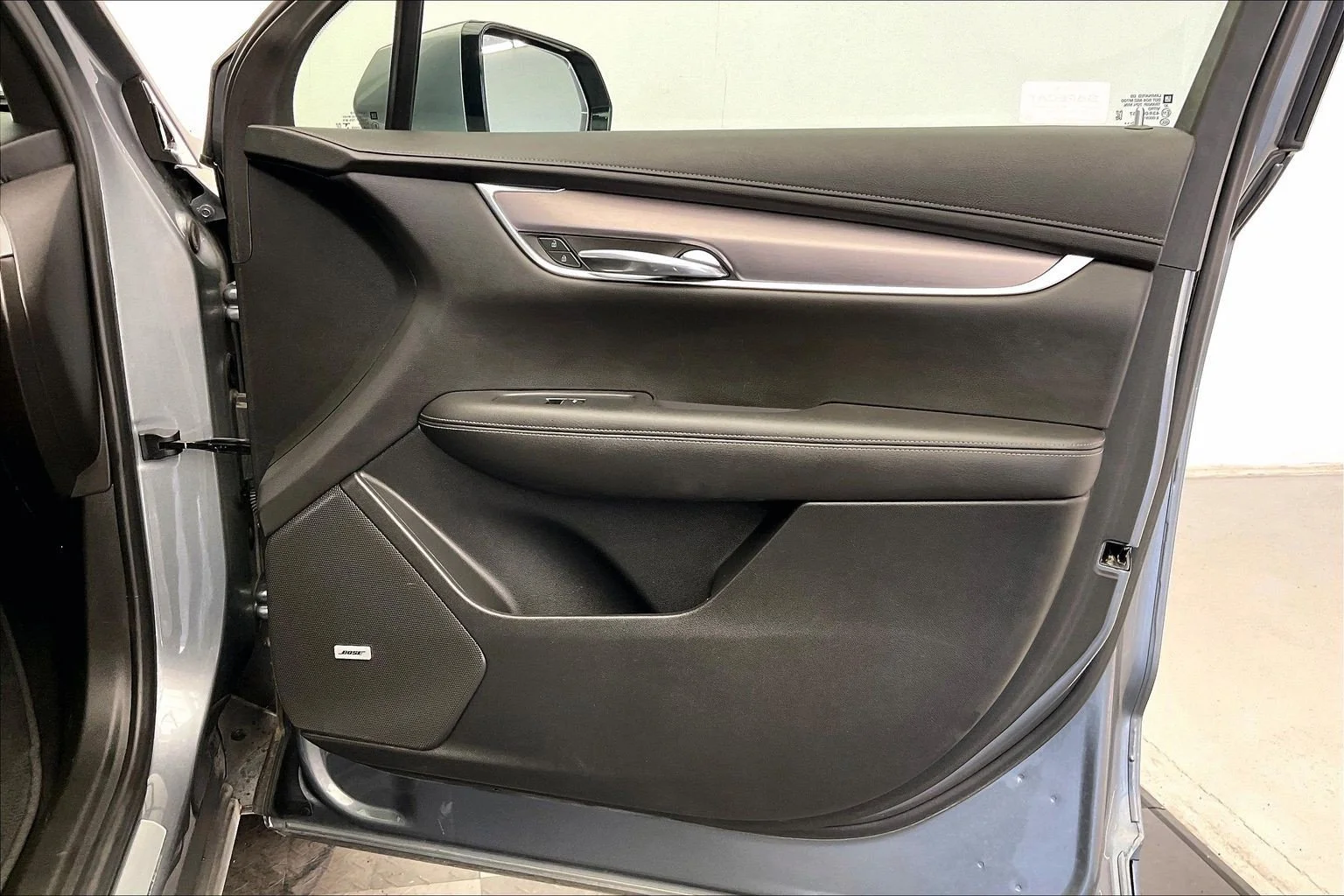Used 2021 Satin Steel Metallic Cadillac Luxury image 27