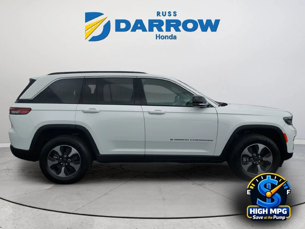 Used 2024 White Jeep 4xe image 6