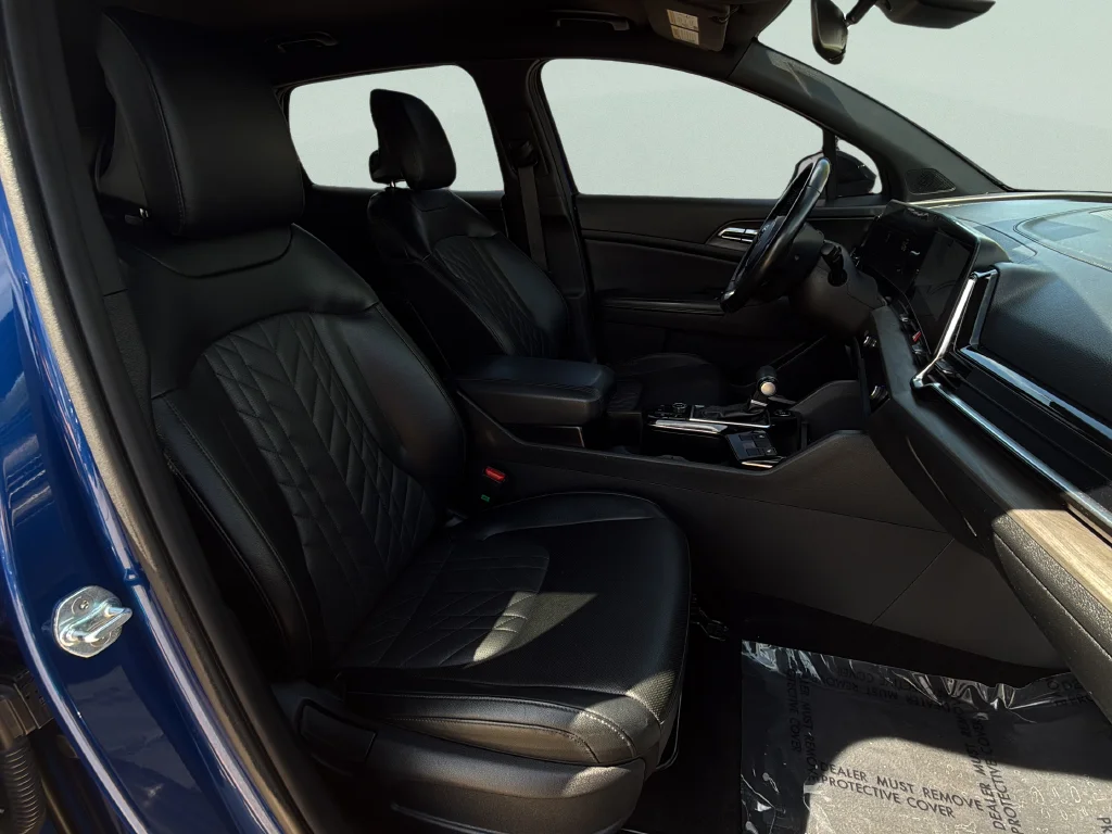 Used 2023 Sapphire Blue Kia X-Line image 20