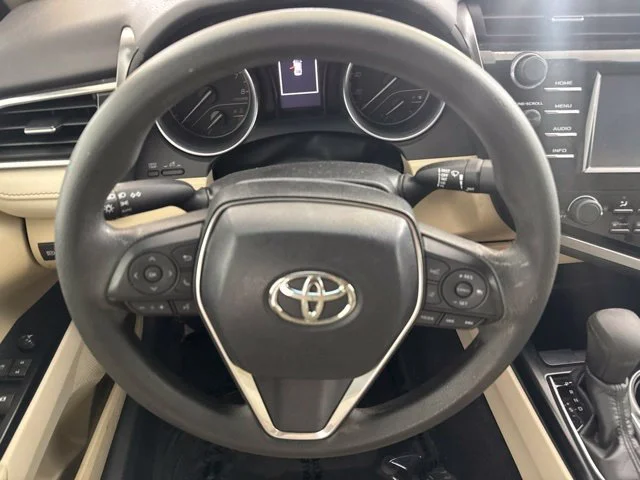 Used 2018 Blue Toyota LE image 23