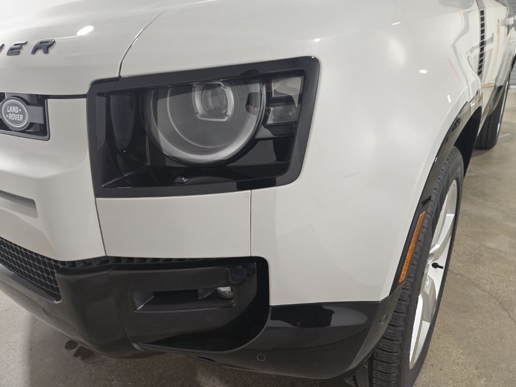 New 2026 Borasco Grey Land Rover X-Dynamic SE image 11