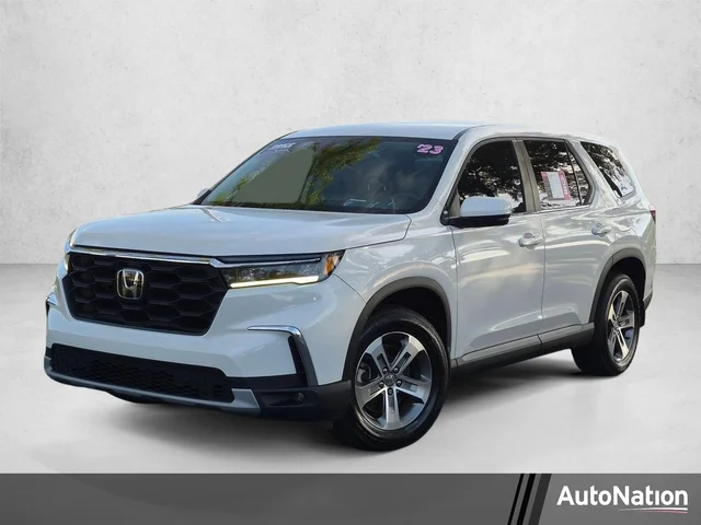 Pre-Owned 2023 Honda Pilot EX-L 8 Passenger Sport Utility in West