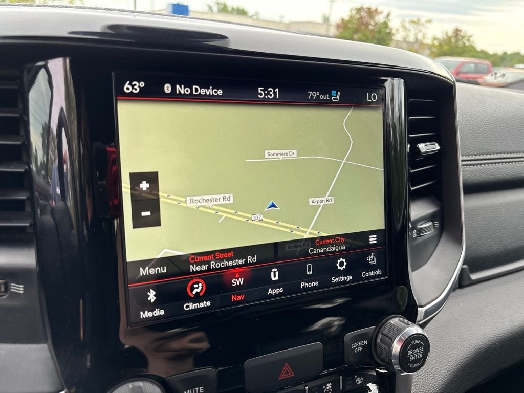Used 2020 Silver Ram Laramie image 38