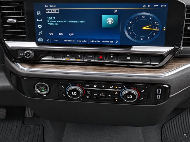 2023 Chevrolet Silverado 1500 LT - Photo 16