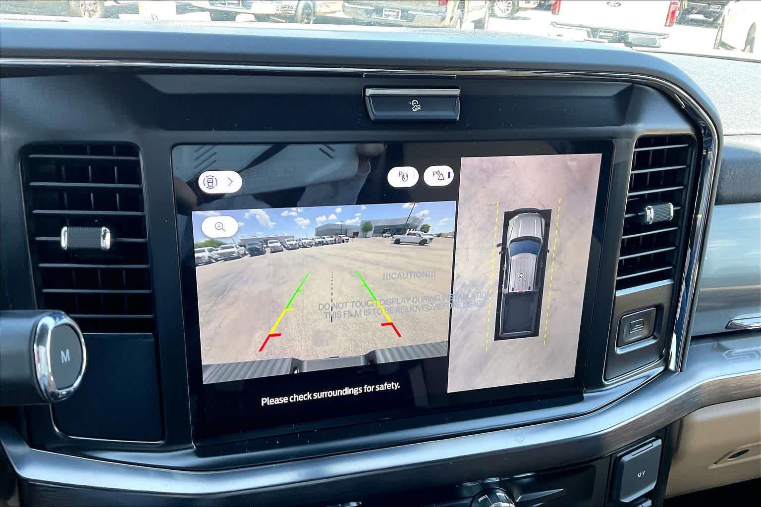 New 2026 Oxford White Ford F-250® Lariat® image 17