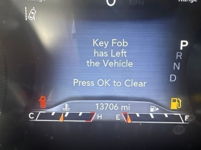 Used 2023 White Jeep Altitude image 15