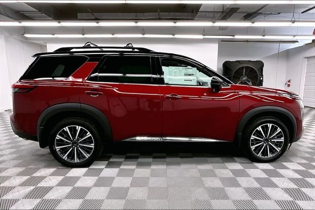 New 2026 Scarlet Ember Tintcoat/Super Black Nissan Platinum image 19