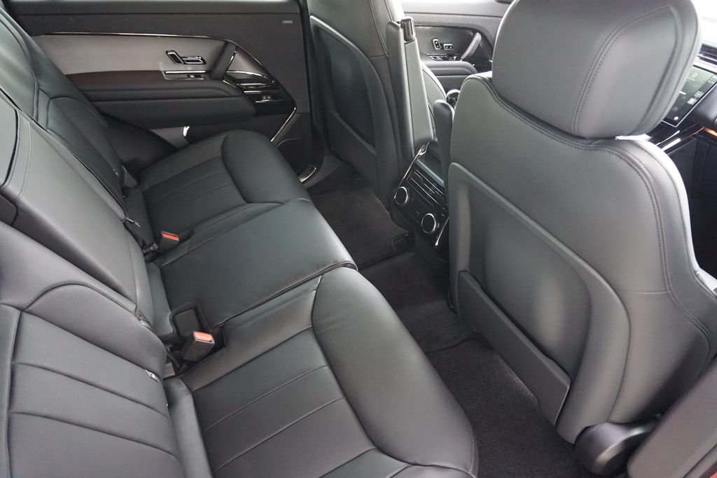 New 2025 Firenze Red Land Rover Dynamic SE image 26