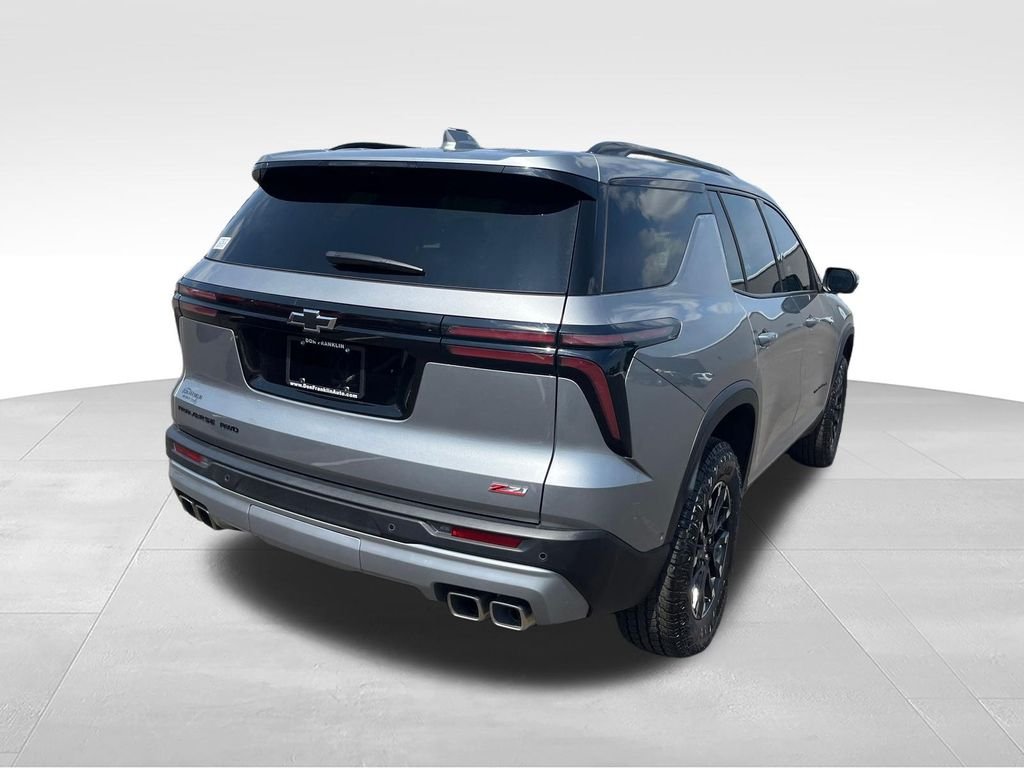 Certified Used 2024 Gray Chevrolet Z71 image 5