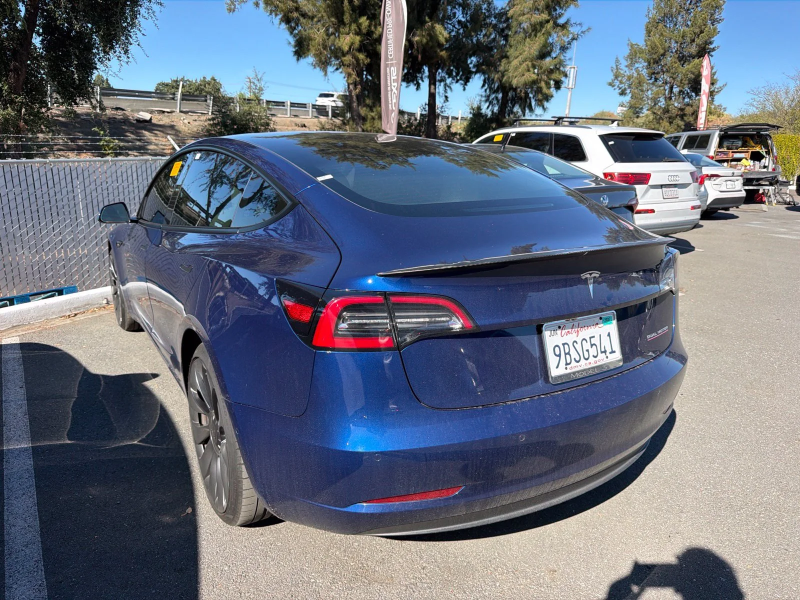 Used 2022 Deep Blue Metallic Tesla Performance image 4