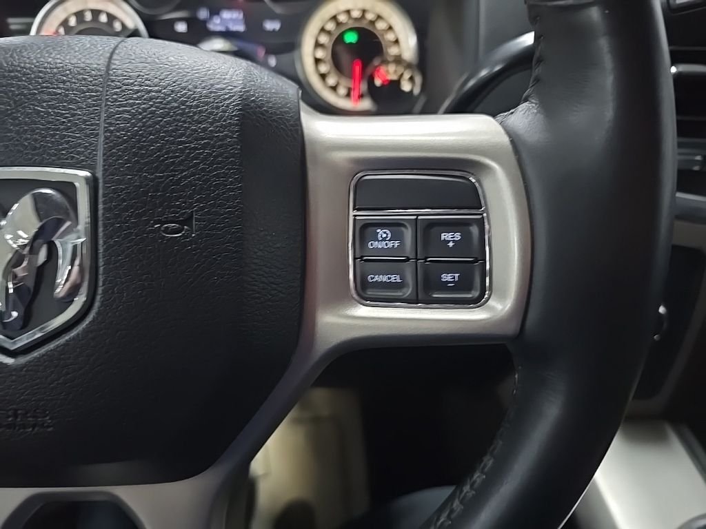 Used 2017 Black Ram Laramie image 22