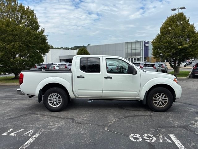 Used 2019 White Nissan SV image 6