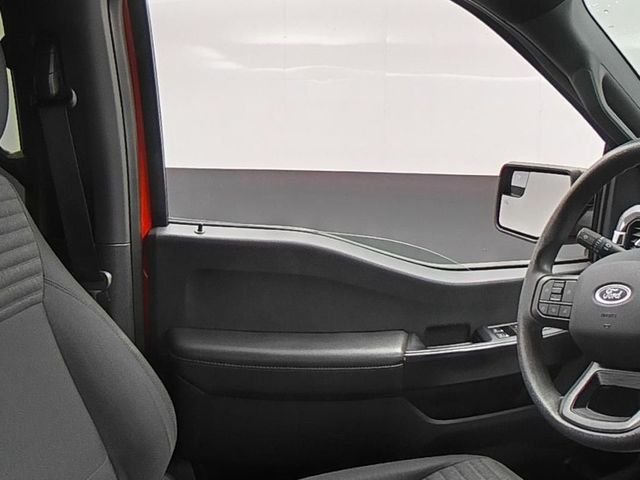 Used 2022 Red Ford XL image 34