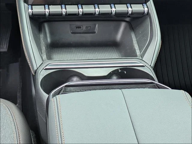 2026 GMC Terrain AT4 - Photo 25
