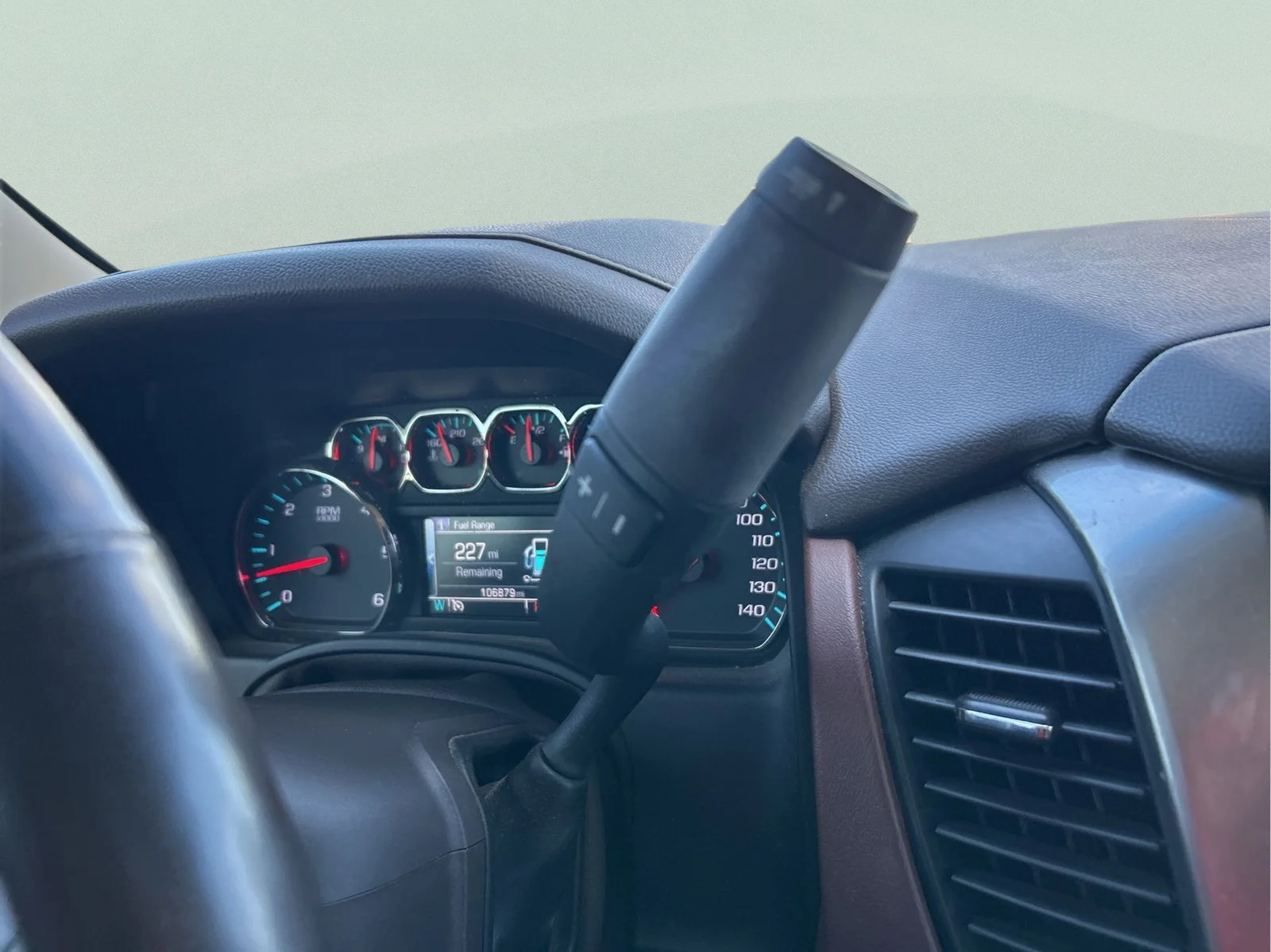 Used 2019 Pearl Chevrolet Premier image 30