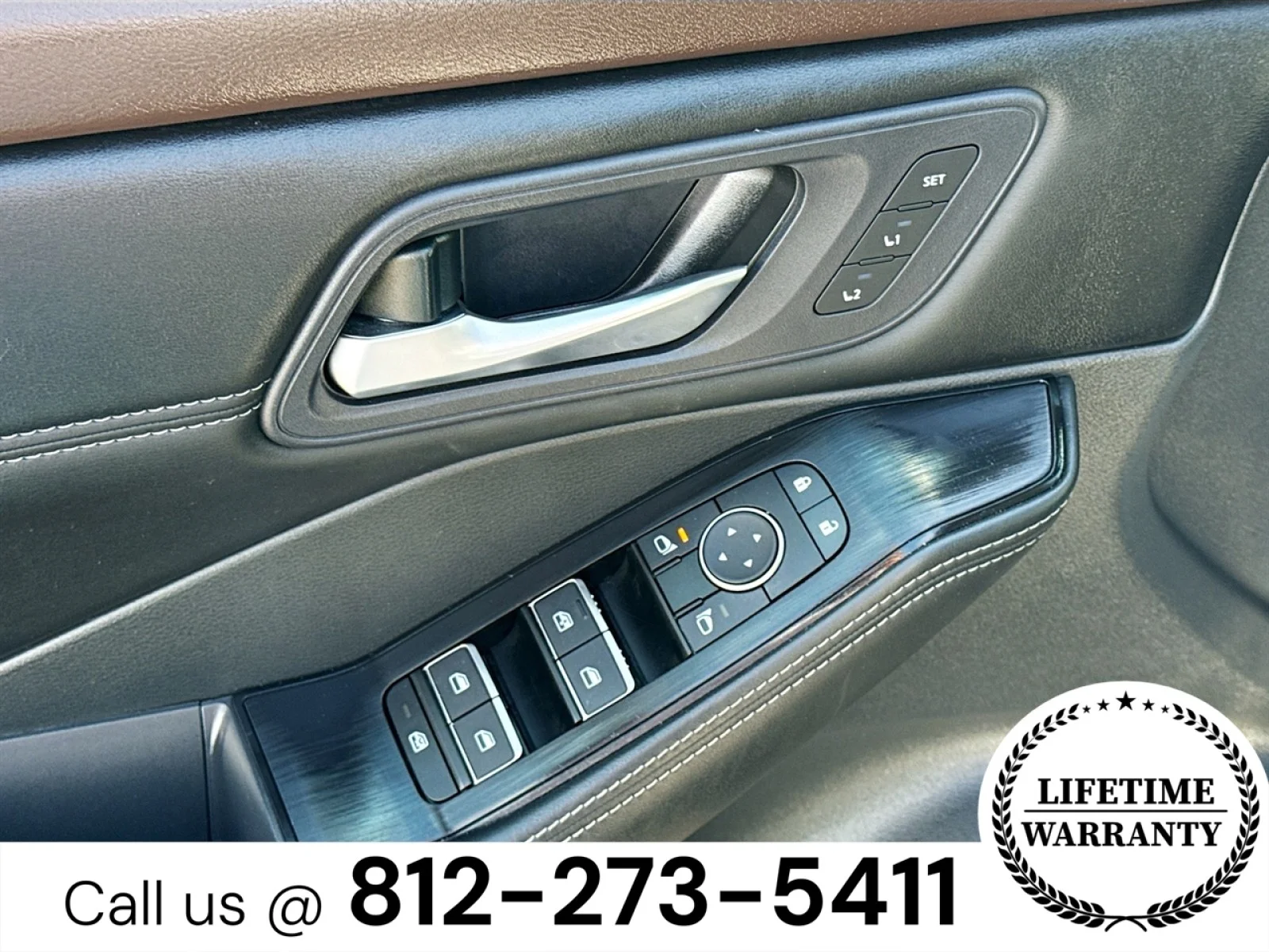 Used 2023 GRAY Nissan SL image 17