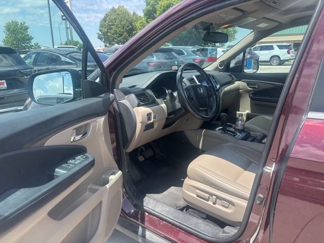 Used 2016  Honda EX-L image 3