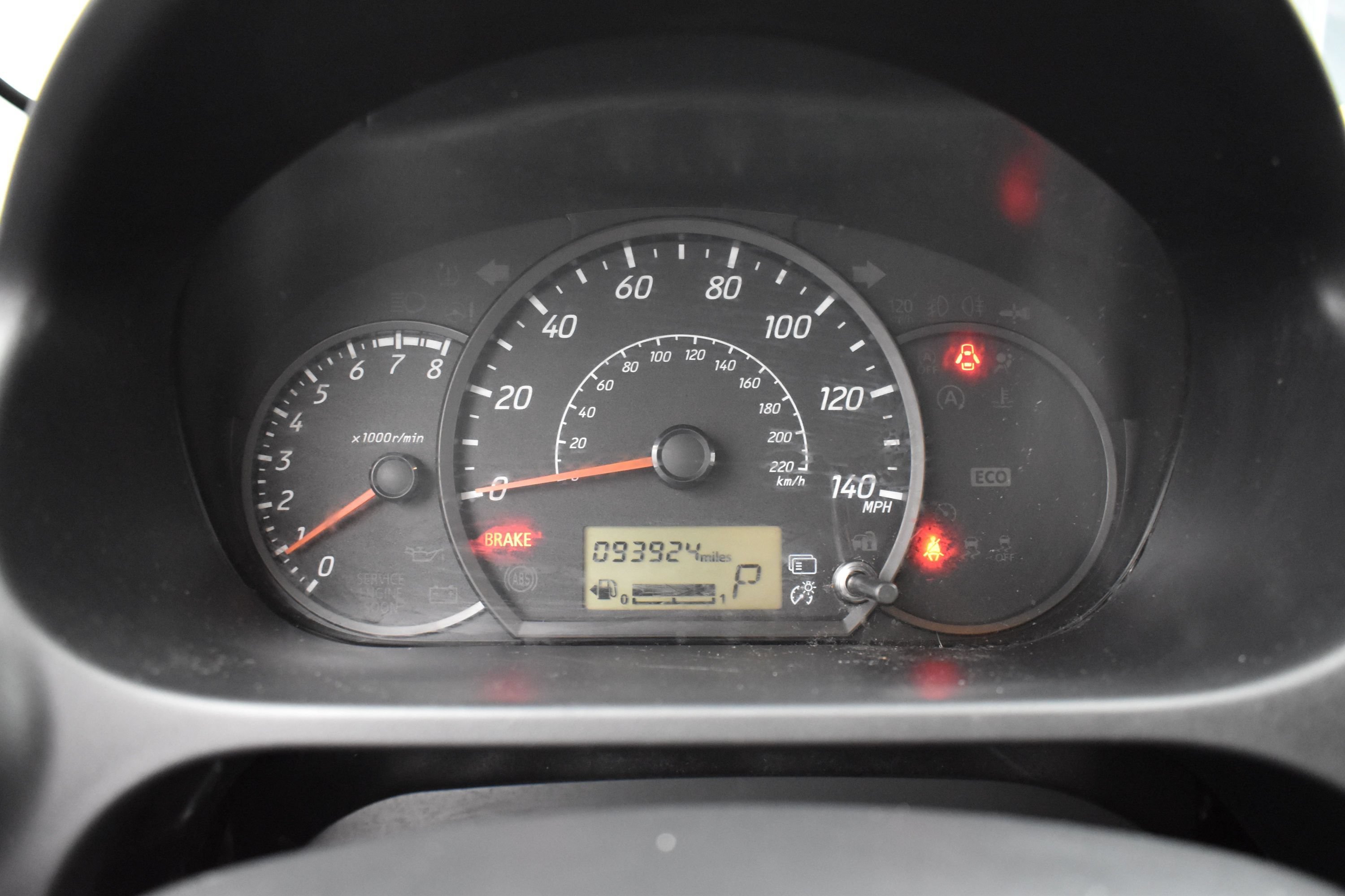 Used 2018  Mitsubishi ES image 8