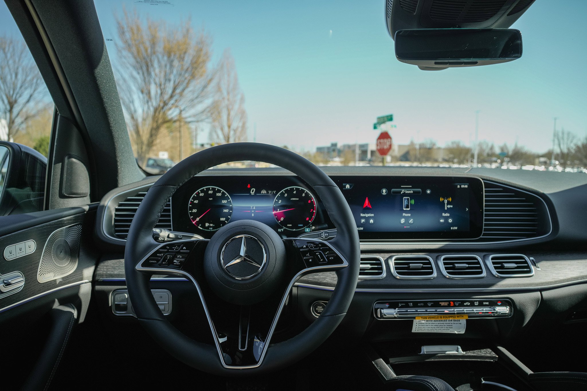 New 2026 MOONLIGHT WHITE Mercedes-Benz GLE 450 image 15