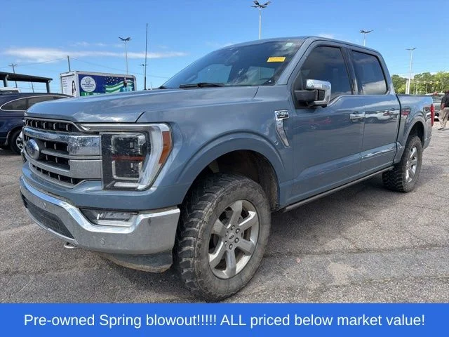 Used 2023 Gray Ford Lariat image 2