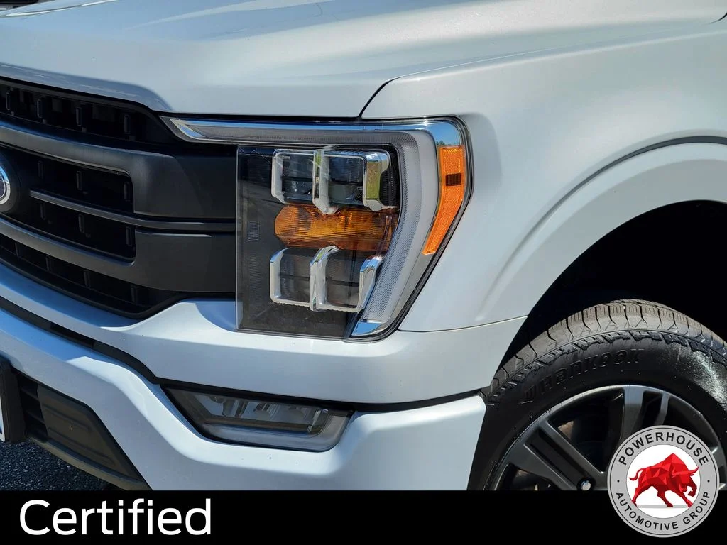 Used 2022 White Ford Lariat image 11