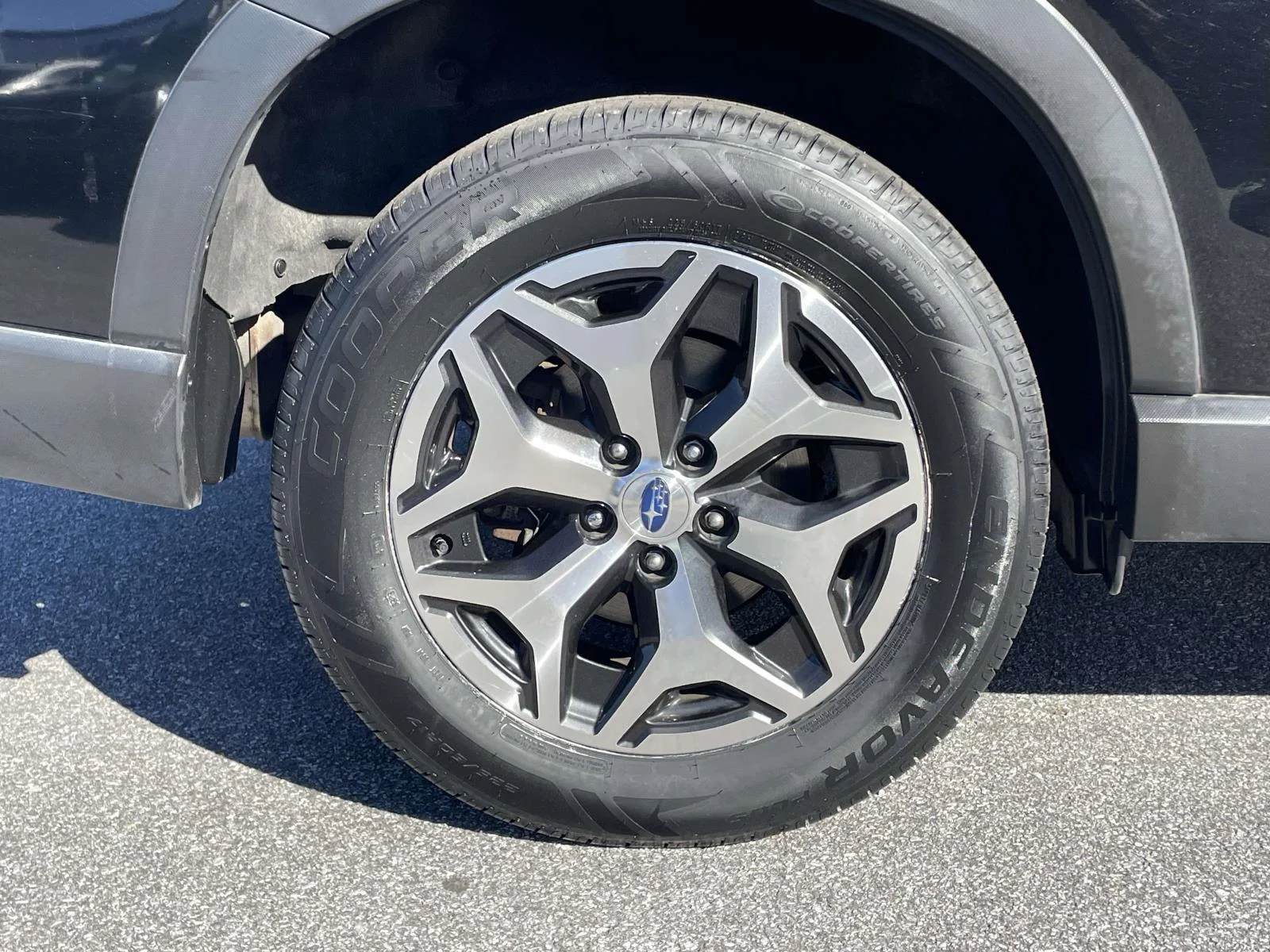 Used 2019 Crystal Black Silica Subaru Premium image 34