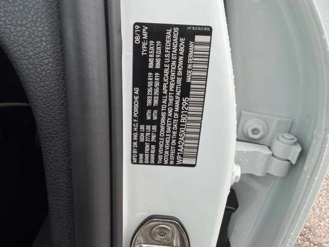 Used 2020 White Porsche Base image 21
